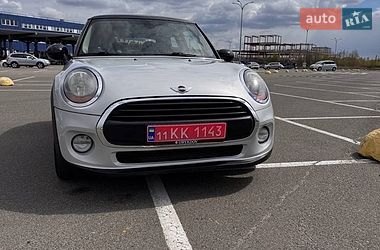 Хэтчбек MINI Cooper 2017 в Киеве