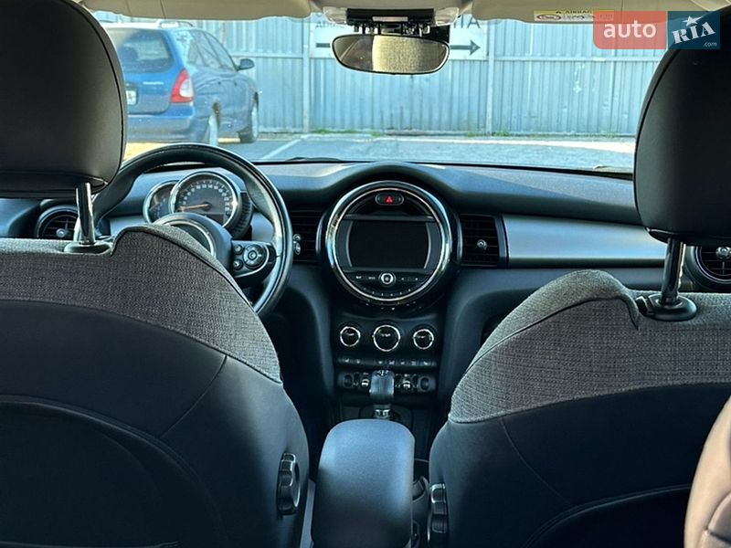 Хетчбек MINI Cooper 2016 в Одесі