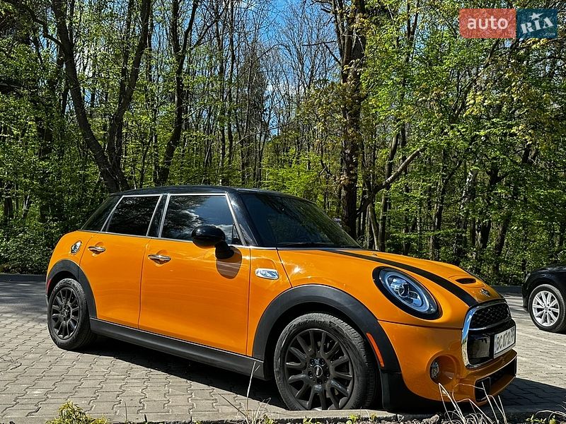 Хетчбек MINI Cooper 2016 в Львові