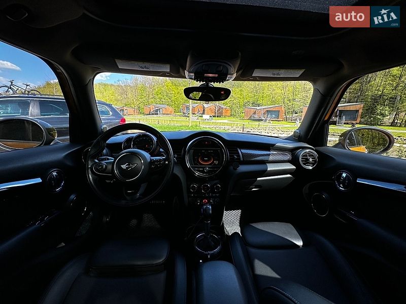 Хетчбек MINI Cooper 2016 в Львові