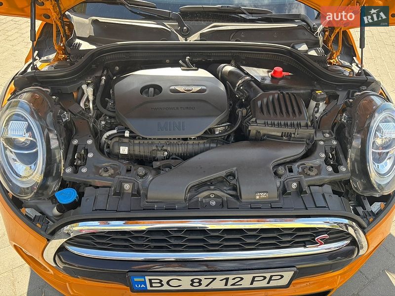 Хетчбек MINI Cooper 2016 в Львові