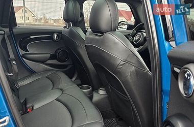 Хетчбек MINI Cooper 2023 в Южноукраїнську