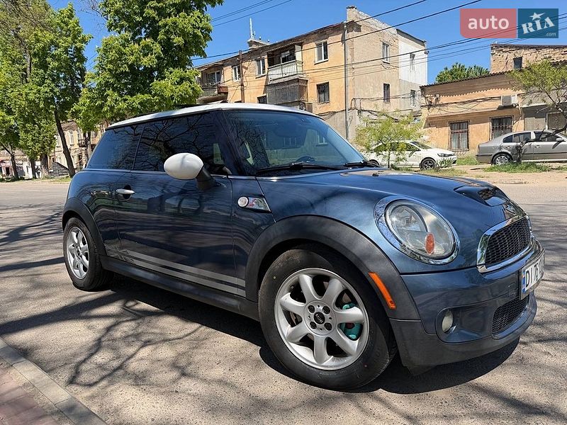 Хэтчбек MINI Cooper 2009 в Одессе