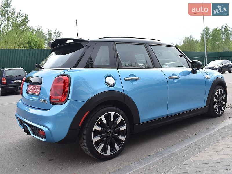 Хетчбек MINI Cooper 2017 в Києві