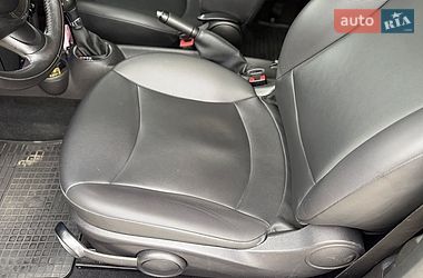 Хэтчбек MINI Cooper 2012 в Львове