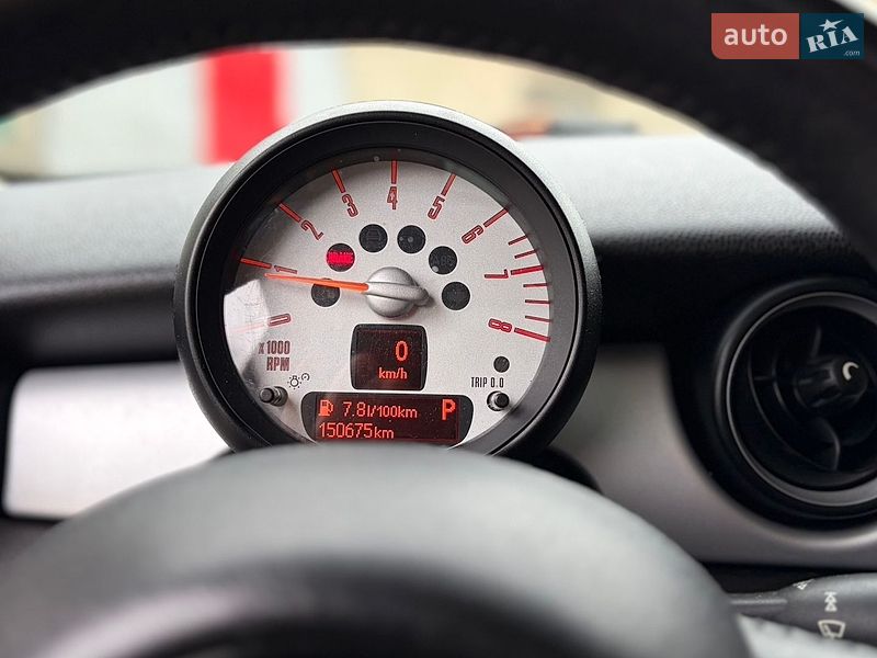 Хэтчбек MINI Cooper 2012 в Львове