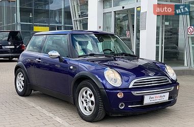 Хетчбек MINI Cooper 2004 в Чернівцях