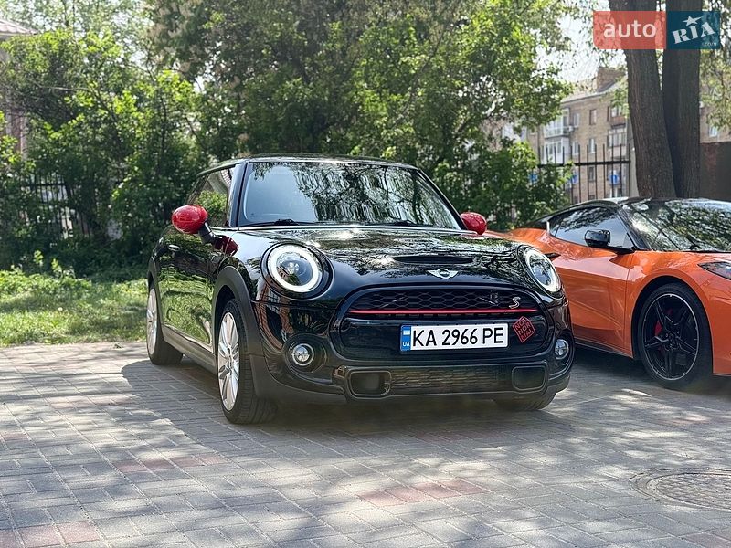 Хэтчбек MINI Cooper 2014 в Киеве