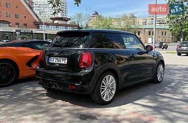 Хэтчбек MINI Cooper 2014 в Киеве