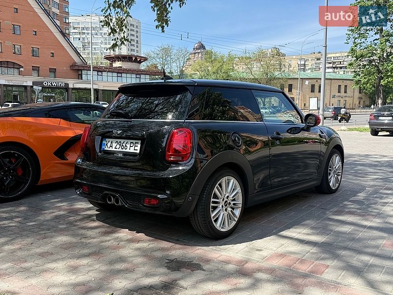 Хэтчбек MINI Cooper 2014 в Киеве
