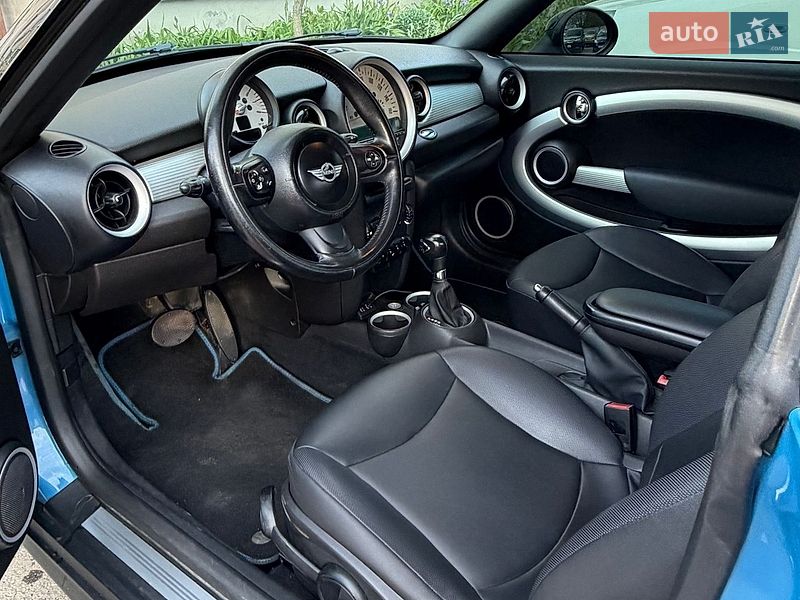 Хэтчбек MINI Cooper 2012 в Харькове