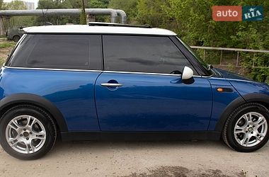 Хэтчбек MINI Cooper 2006 в Киеве