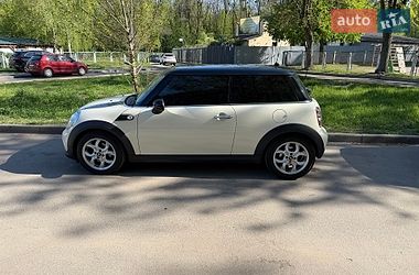 Хэтчбек MINI Cooper 2013 в Киеве
