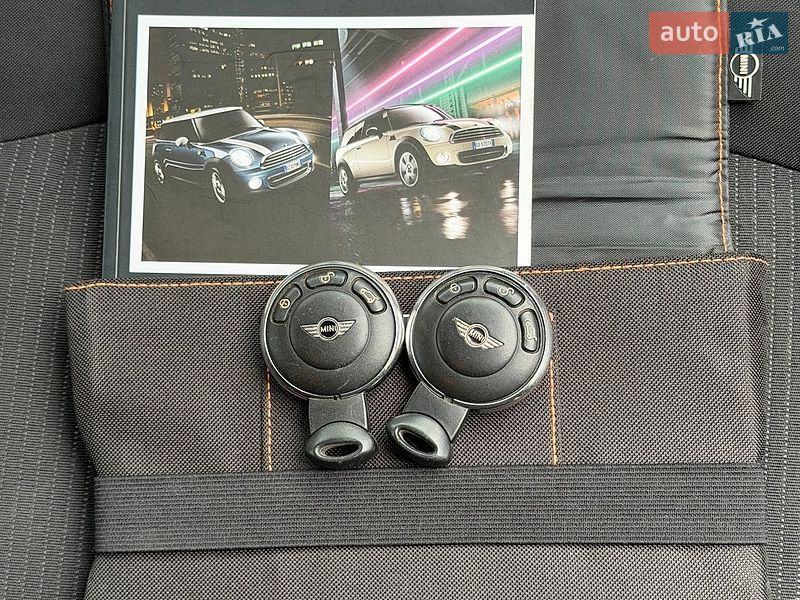 Хэтчбек MINI Cooper 2013 в Киеве