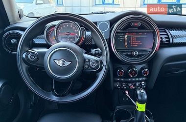 Хетчбек MINI Cooper 2017 в Києві