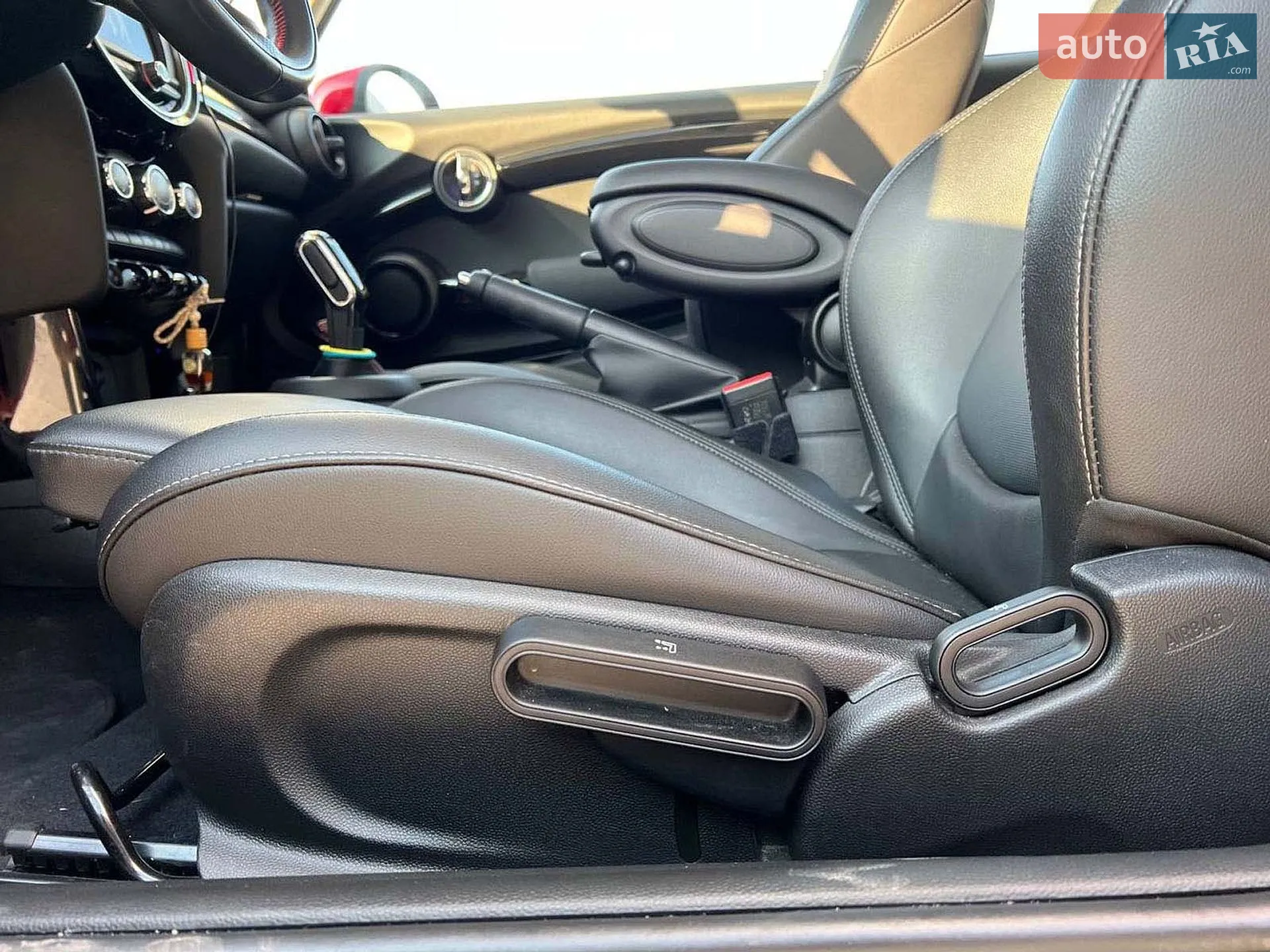 2019 MINI Cooper - мініатюра 21