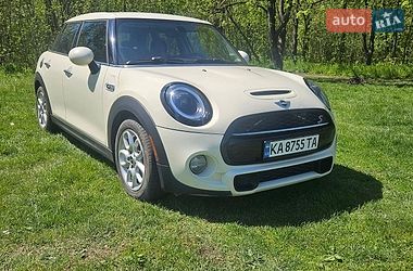 Хетчбек MINI Cooper 2017 в Василькові