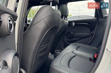 Хетчбек MINI Cooper 2020 в Києві фото 14 Хетчбек MINI Cooper 2020 в Києві