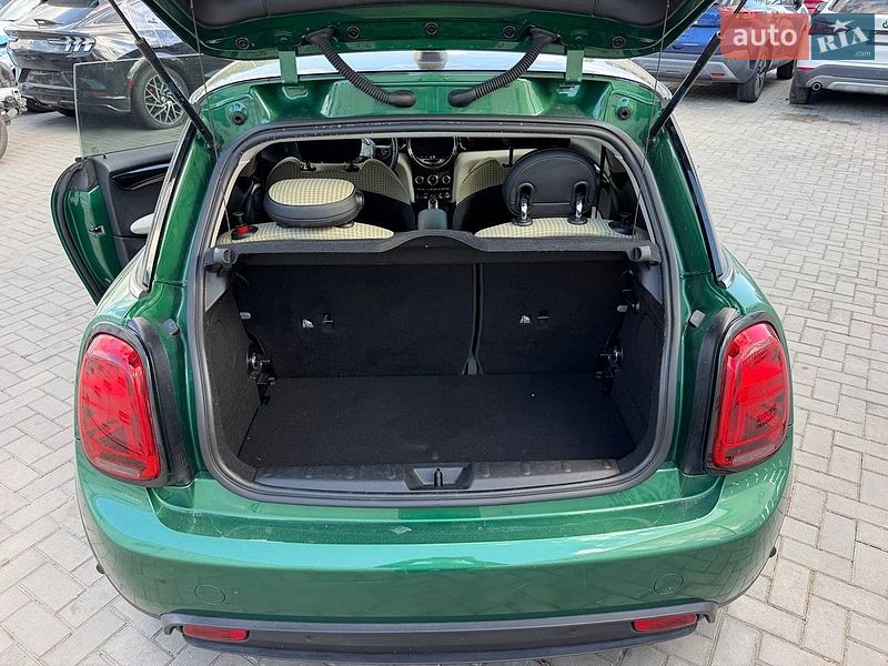Хэтчбек MINI Cooper 2021 в Луцке фото 17 Хэтчбек MINI Cooper 2021 в Луцке