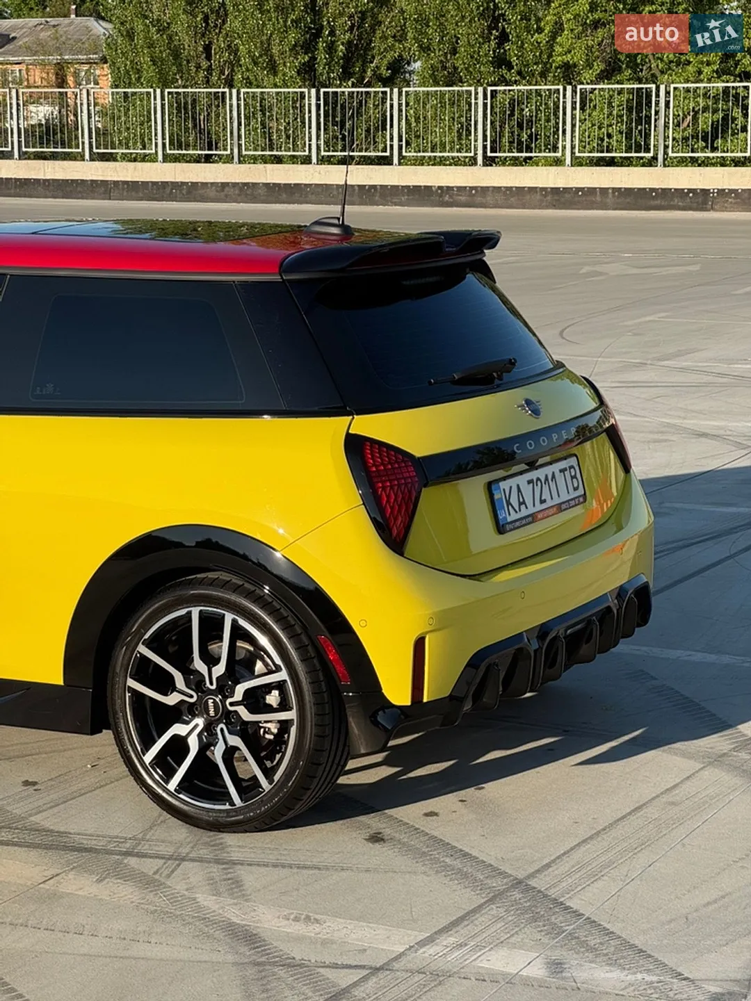 2024 MINI Cooper - мініатюра 8