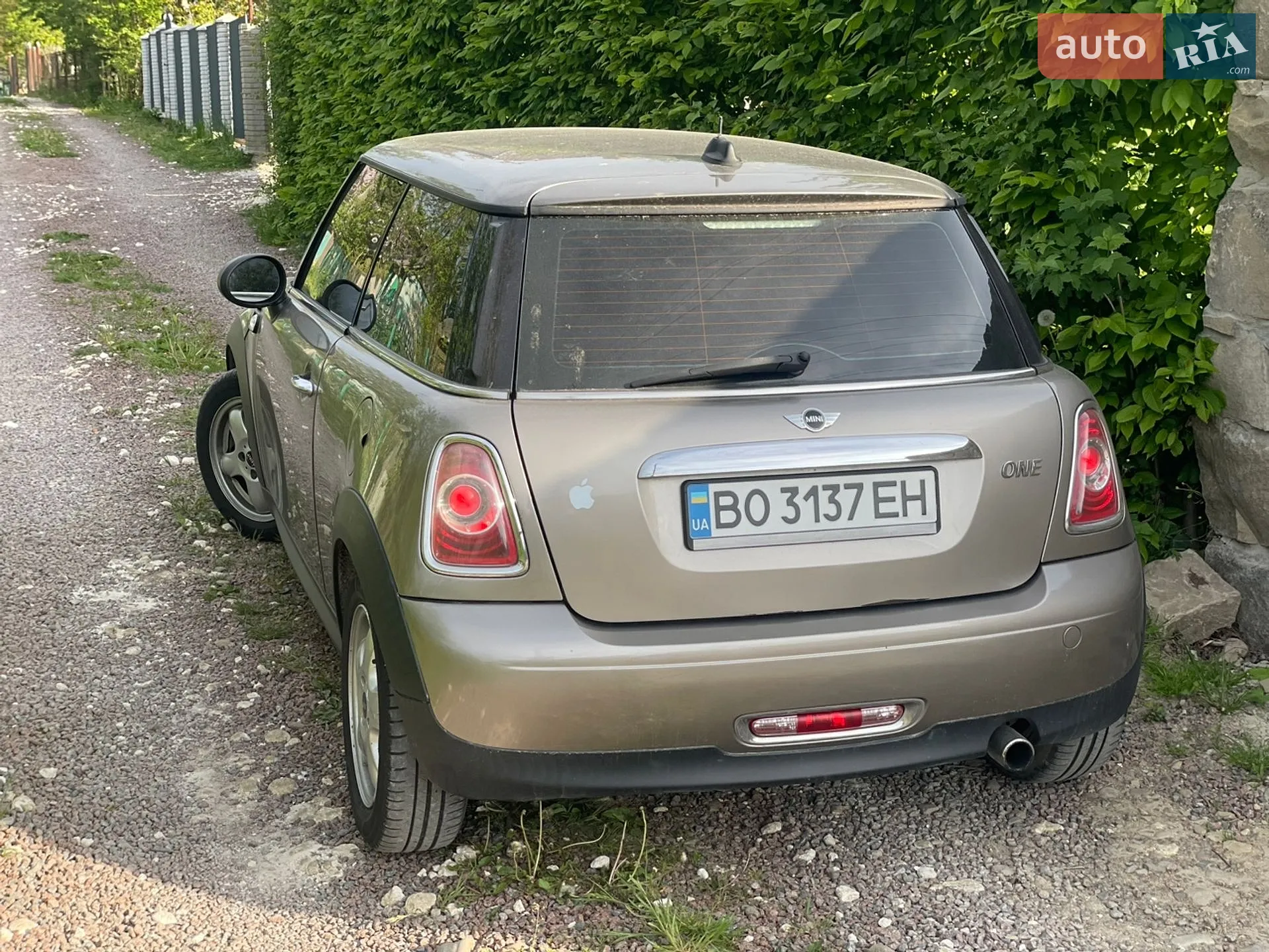 2011 MINI Cooper - мініатюра 9