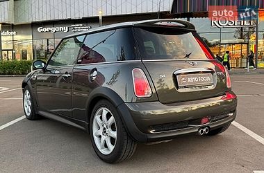 Хэтчбек MINI Cooper 2005 в Киеве