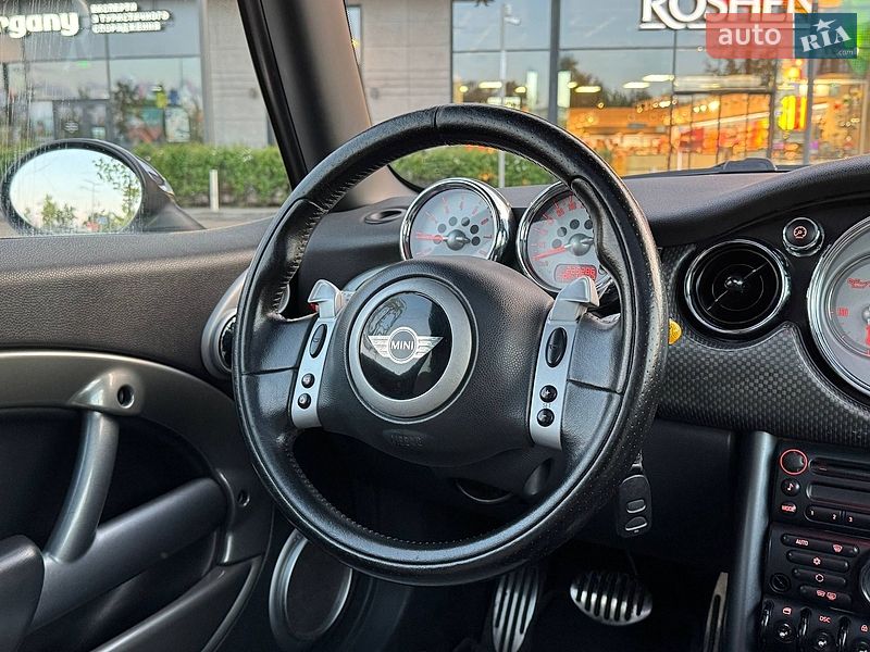 Хэтчбек MINI Cooper 2005 в Киеве