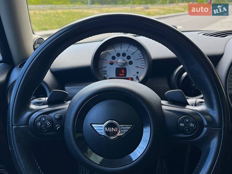 Хетчбек MINI Cooper 2012 в Києві