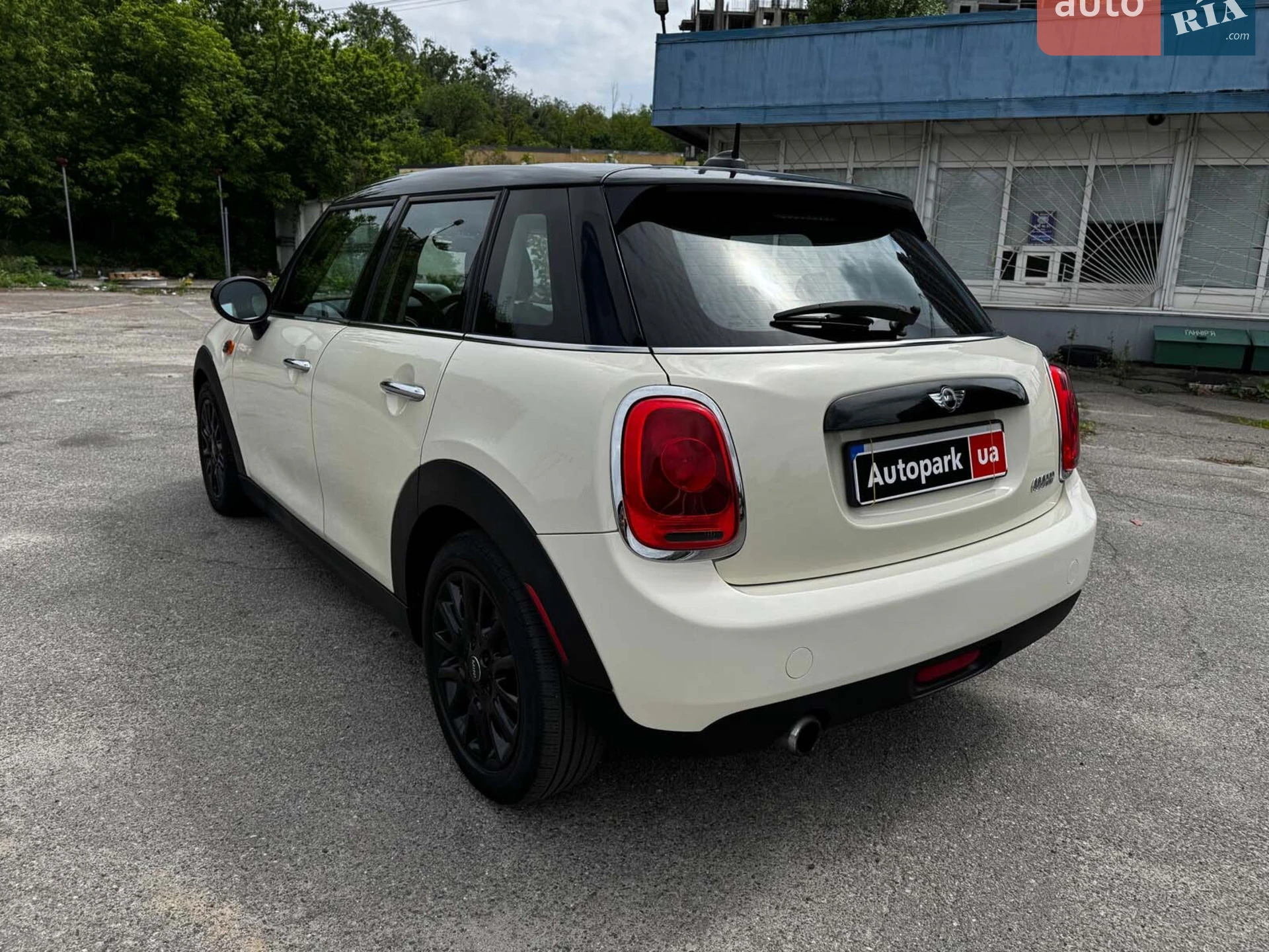 2016 MINI Cooper - мініатюра 9