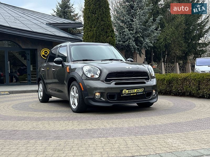 Хэтчбек MINI Cooper 2012 в Львове