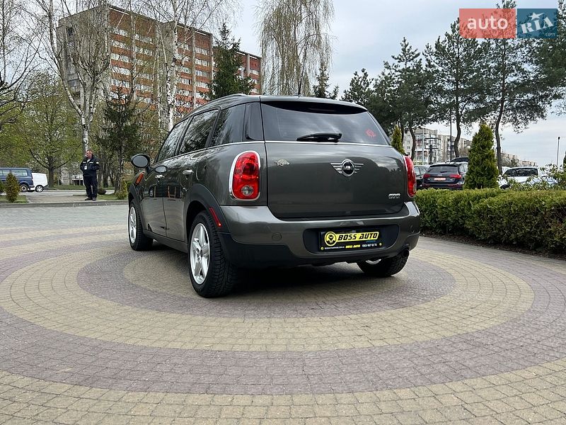 Хэтчбек MINI Cooper 2012 в Львове