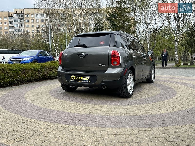 Хэтчбек MINI Cooper 2012 в Львове
