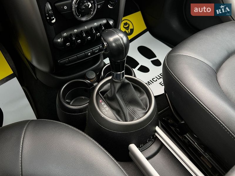 Хэтчбек MINI Cooper 2012 в Львове