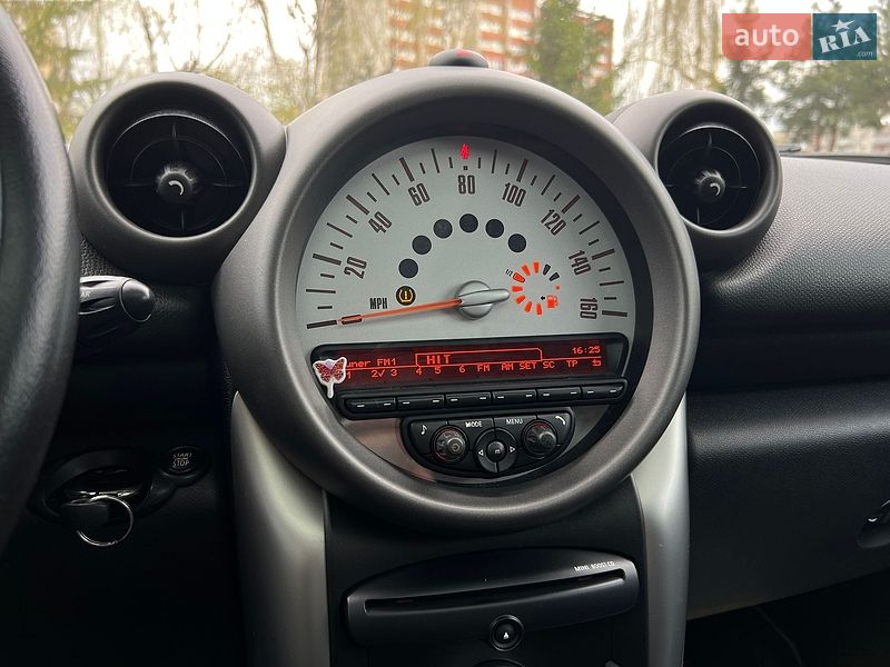 Хэтчбек MINI Cooper 2012 в Львове