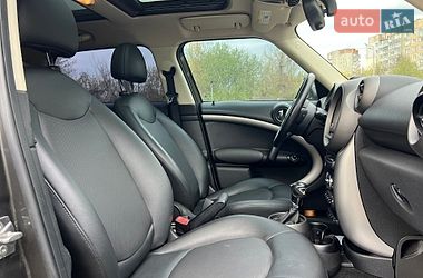 Хэтчбек MINI Cooper 2012 в Львове