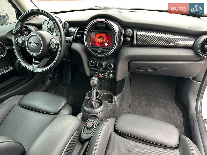 Хэтчбек MINI Cooper 2018 в Днепре фото 23 Хэтчбек MINI Cooper 2018 в Днепре