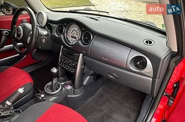 Хэтчбек MINI Cooper 2003 в Белой Церкви
