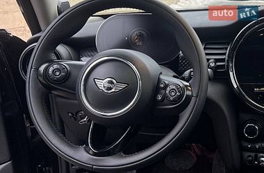 Хетчбек MINI Cooper 2017 в Чернівцях