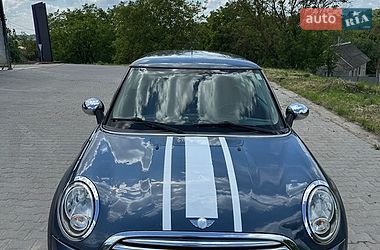 Хетчбек MINI Cooper 2011 в Чернівцях Хетчбек MINI Cooper 2011 в Чернівцях
