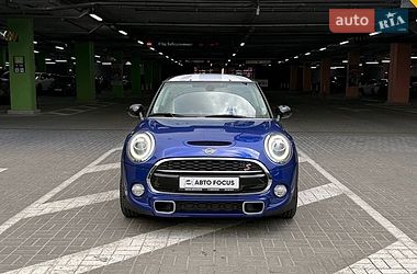 Хэтчбек MINI Cooper 2018 в Киеве