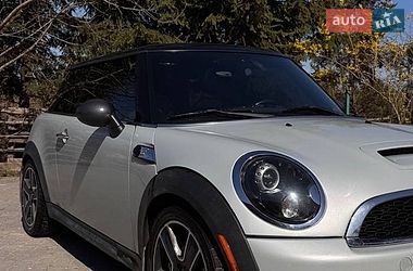 Хэтчбек MINI Cooper 2012 в Львове