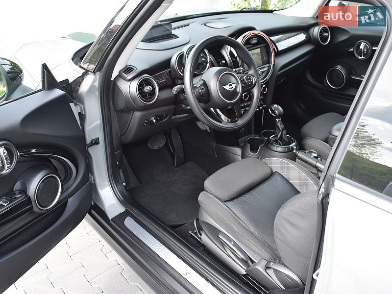 Хетчбек MINI Cooper 2014 в Києві