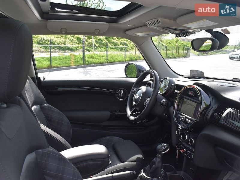 Хэтчбек MINI Cooper 2014 в Киеве фото 10 Хэтчбек MINI Cooper 2014 в Киеве
