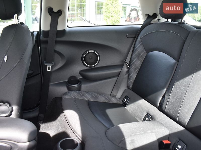 Хетчбек MINI Cooper 2014 в Києві
