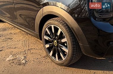 Хэтчбек MINI Cooper 2017 в Киеве фото 8 Хэтчбек MINI Cooper 2017 в Киеве
