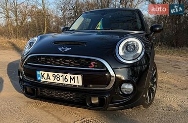 Хэтчбек MINI Cooper 2017 в Киеве фото 10 Хэтчбек MINI Cooper 2017 в Киеве