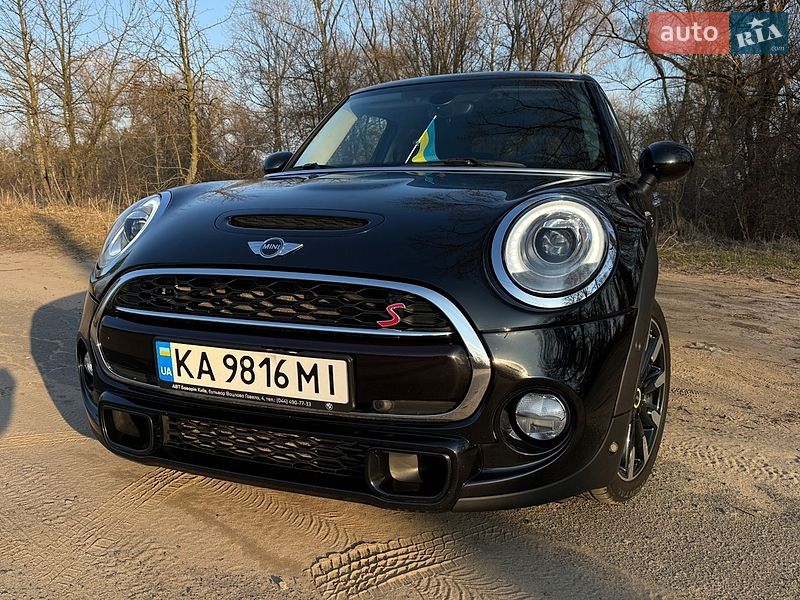 Хэтчбек MINI Cooper 2017 в Киеве фото 10 Хэтчбек MINI Cooper 2017 в Киеве