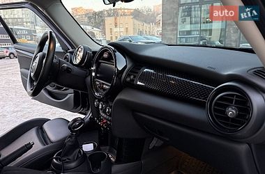 Хэтчбек MINI Cooper 2017 в Киеве фото 13 Хэтчбек MINI Cooper 2017 в Киеве