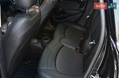 Хэтчбек MINI Cooper 2017 в Киеве