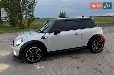 Хэтчбек MINI Cooper 2011 в Киеве